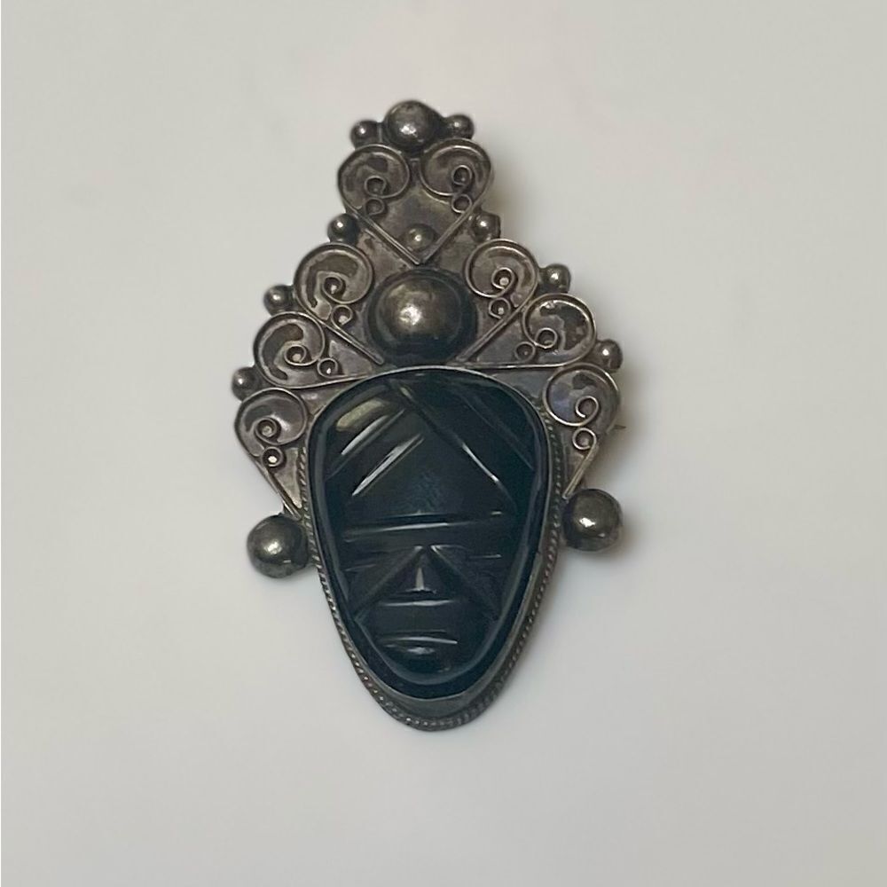 Vintage sterling & onyx brooch, mexico